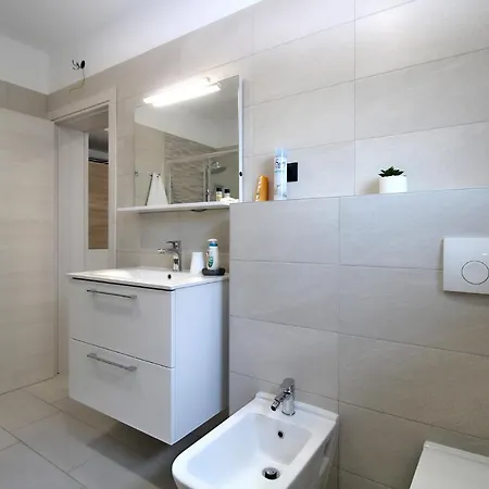 House 2283 Fažana