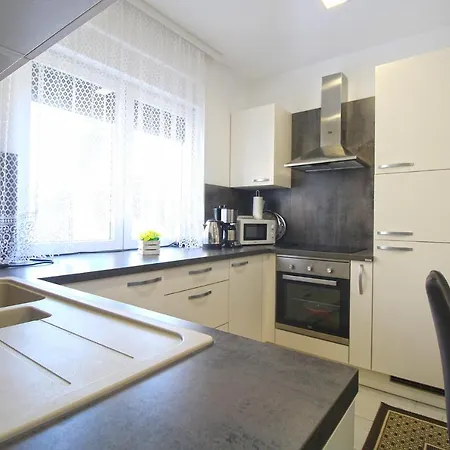 House 2283 Сasa de vacaciones Fažana